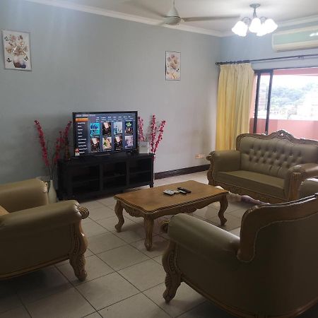 קוטה קינבלו Homestay Marina Court מראה חיצוני תמונה
