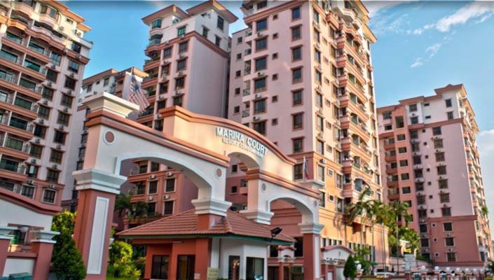 קוטה קינבלו Homestay Marina Court מראה חיצוני תמונה