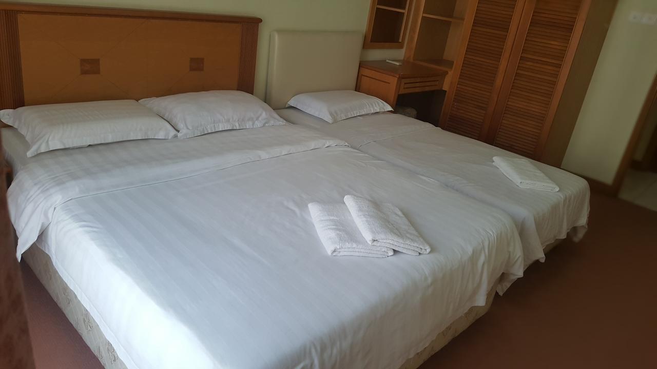 קוטה קינבלו Homestay Marina Court מראה חיצוני תמונה