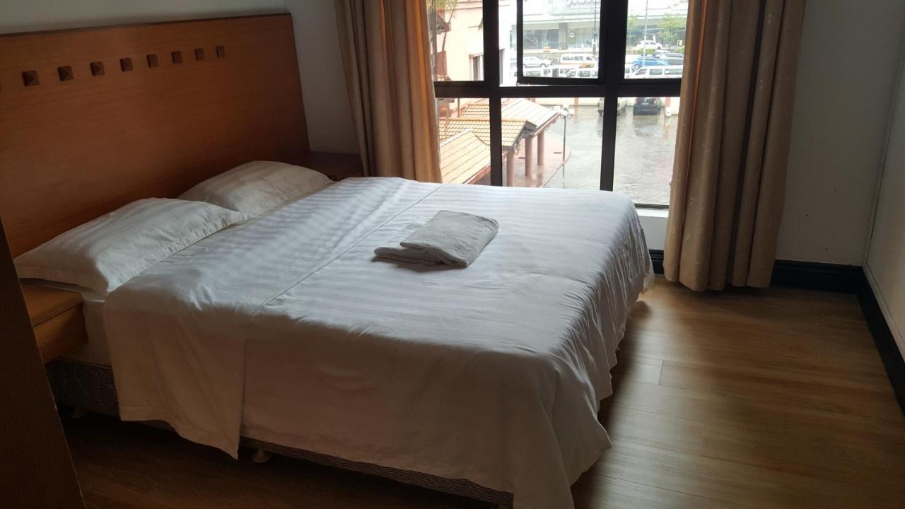 קוטה קינבלו Homestay Marina Court מראה חיצוני תמונה